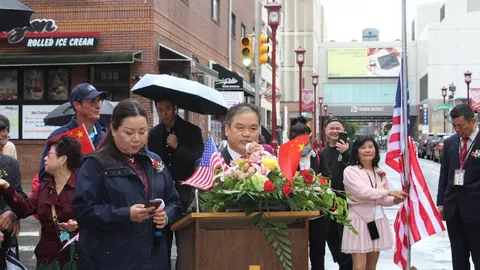 曼联决心留B费，贝林厄姆展望未来十年加盟皇马