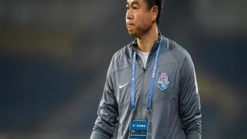 內馬爾25分鐘內從失誤中奮起，連入三球逆轉局面